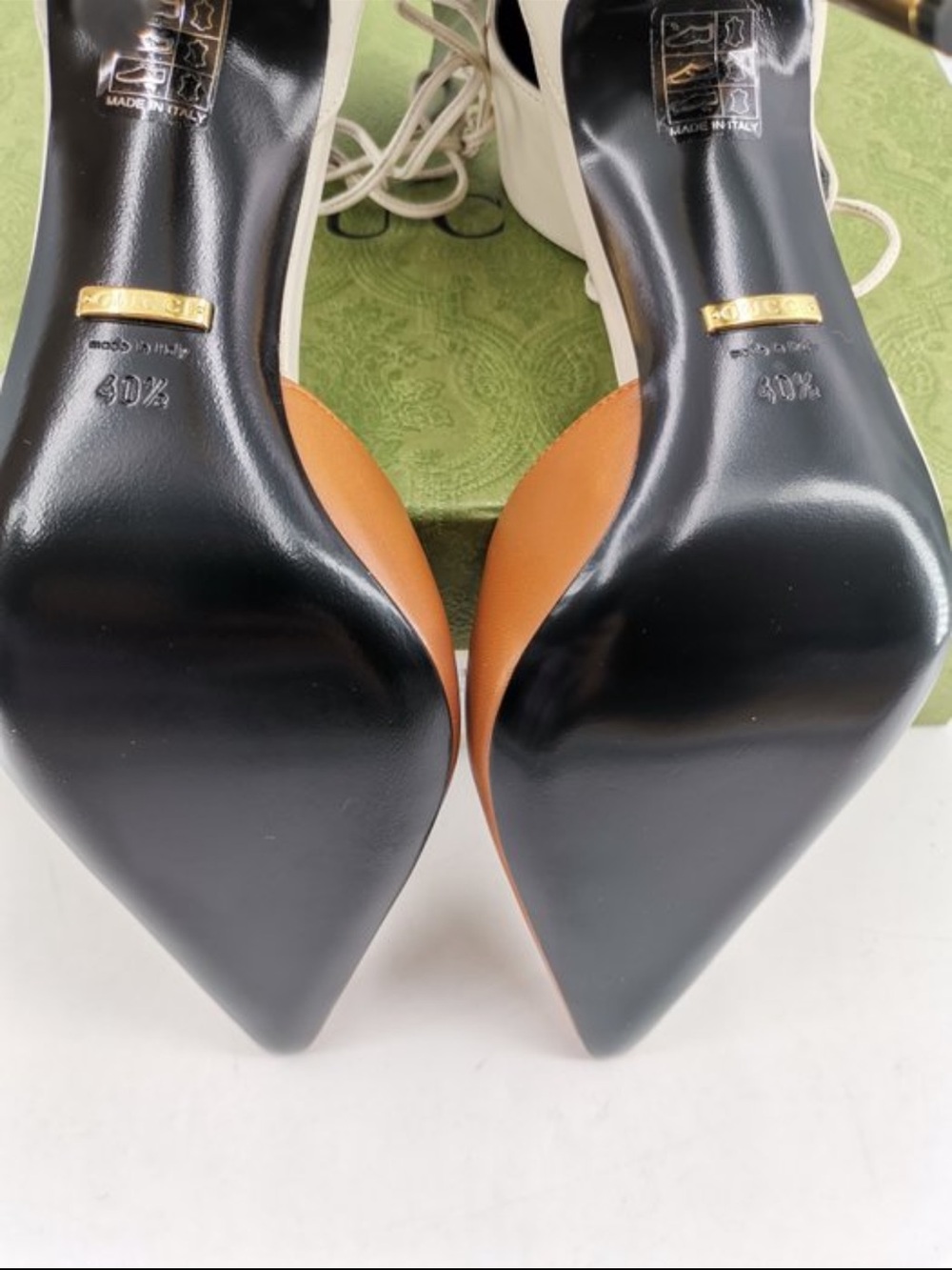 Gucci Two-Tone Pointed Lace-Up Stiletto Heels in White and Brown - Picture 3 of 3